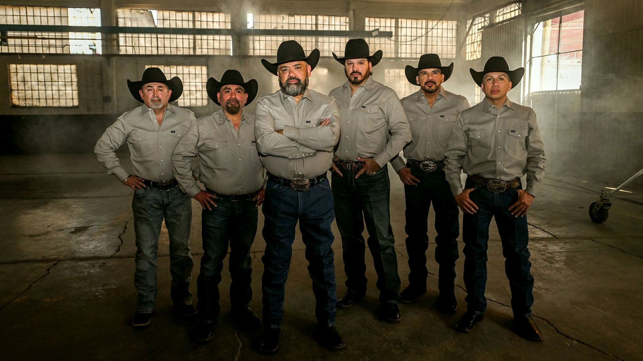 Intocable artwork
