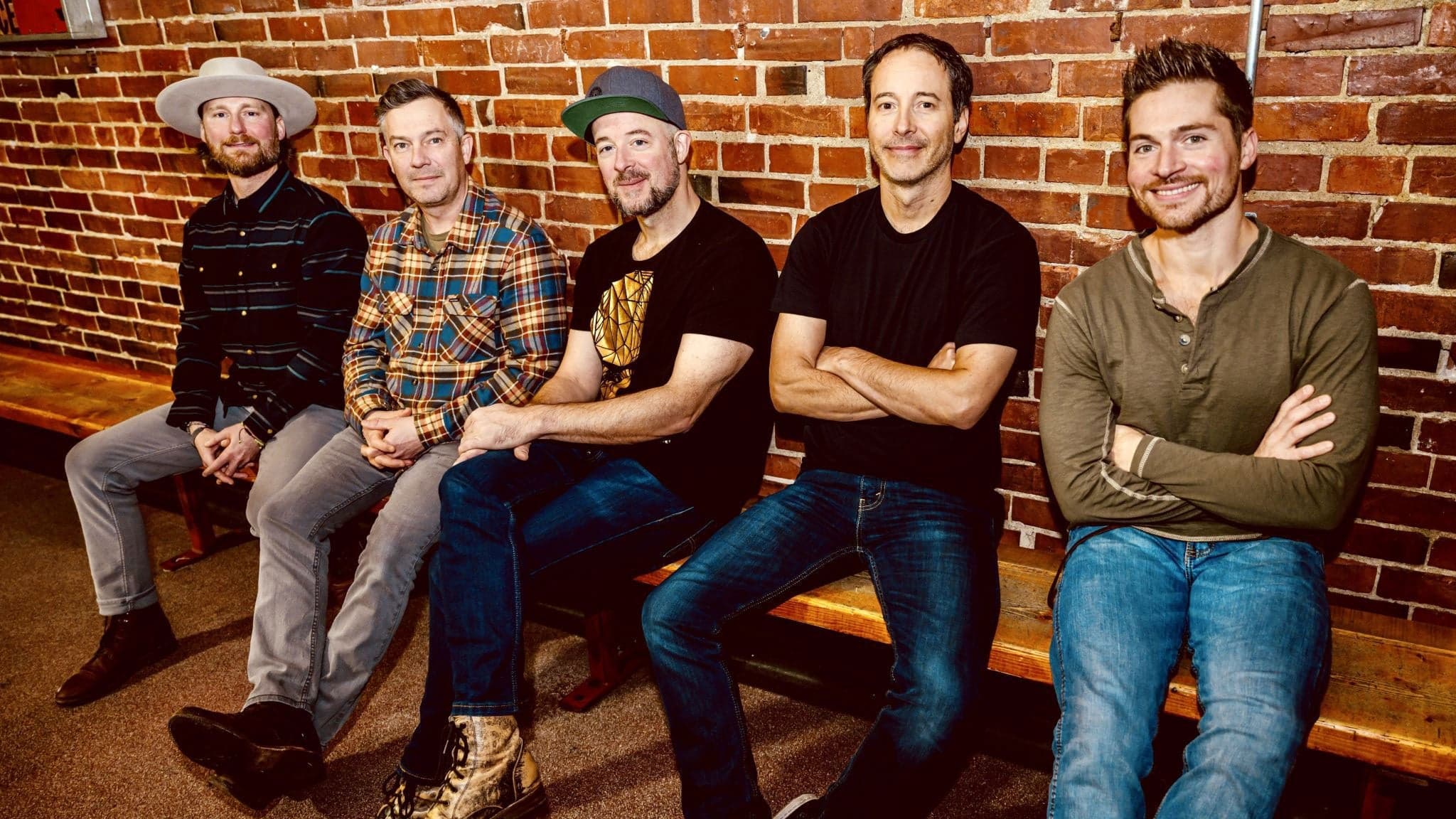 Yonder Mountain String Band artwork